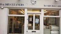 THOMAS CLARK DRY CLEANERS 1057243 Image 1